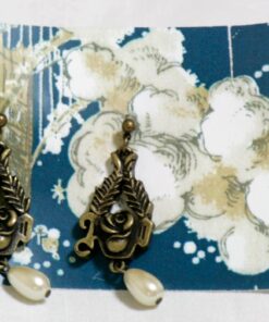 Alice and the Pirates Rose Earrings