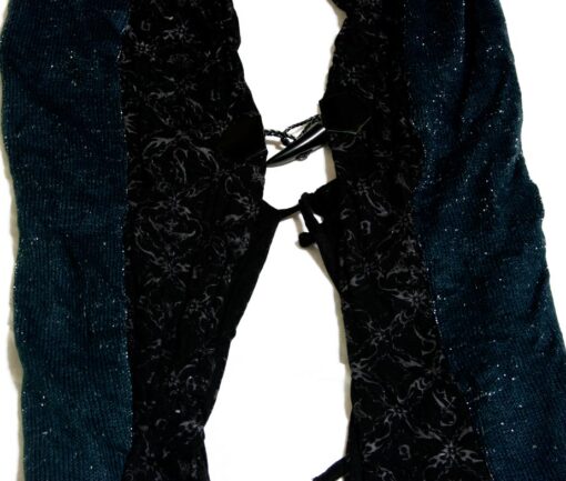H. Naoto Sixh. Wearable Scarf