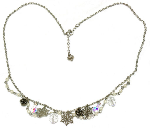 BtSSB Snow Crystal Necklace (Silver)