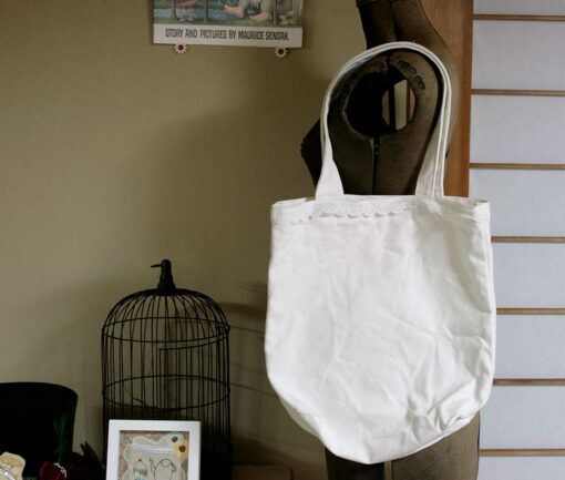 BtssB Tote