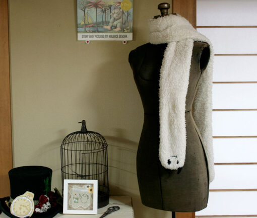 Peace Now Ebi-Chan Ghost Scarf