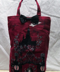 Alice and the Prirates Vampire Requiem Tote Bag