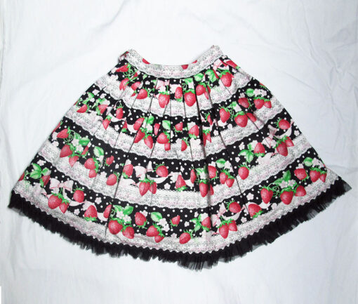 Angelic Pretty Strawberry Millefeuille Skirt