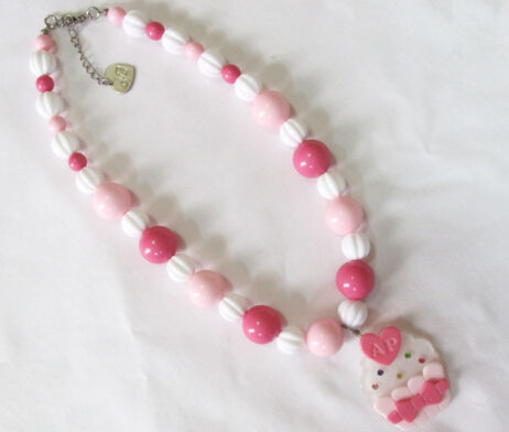 Angelic Pretty Whipped Cake Cupcake Necklace
