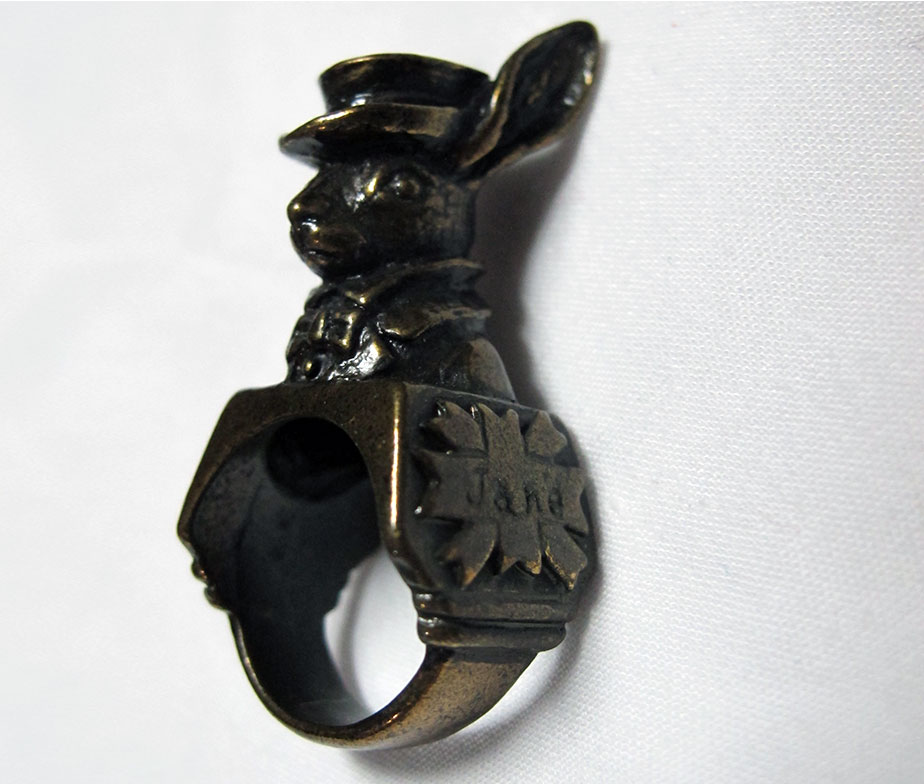 Jane Marple Gentleman Rabbit Ring