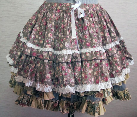 H. Naoto Frill Layerd Skirt