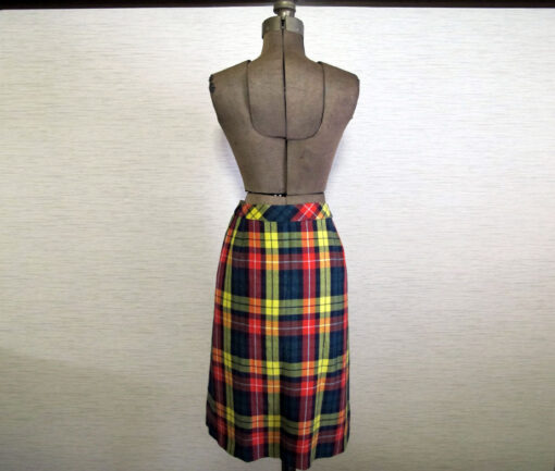 Jane Marple Dans Le Salon Tartan Skirt