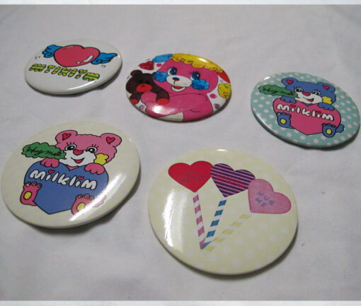 Milklim Five Pin Badge Set