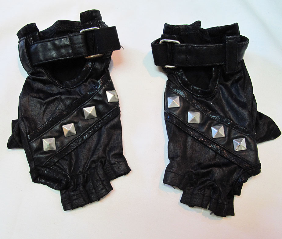 Sixh H. Naoto Fingerless Studded Gloves