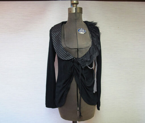 Gramm Dangling Legs Cardigan