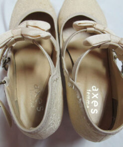 Axes Femme Lace Pattern Shoes