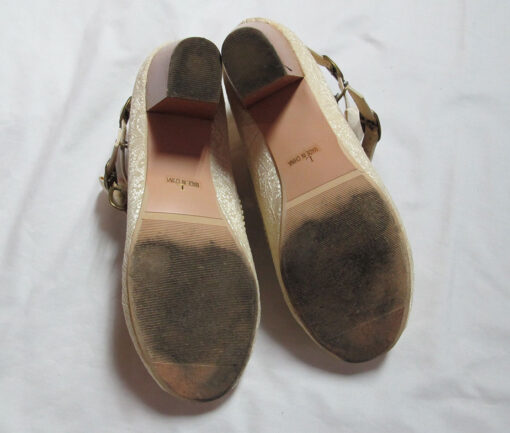 Axes Femme Lace Pattern Shoes