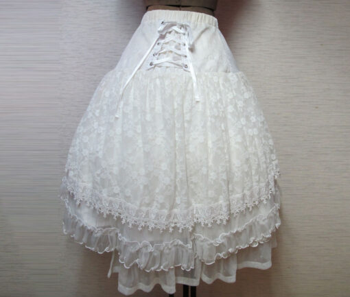 GRAMM White Lace Skirt