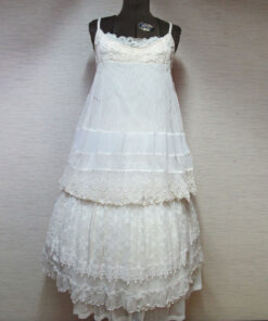 GRAMM White Lace Skirt 